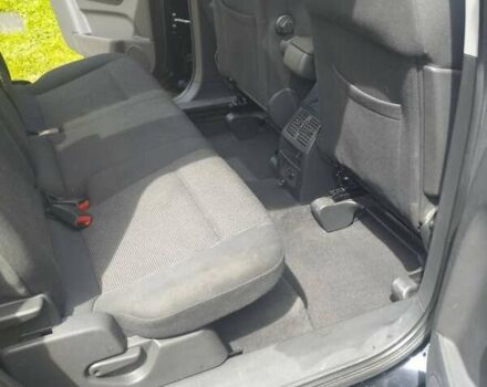 Черный Опель Зафира, объемом двигателя 1.7 л и пробегом 263 тыс. км за 6700 $, фото 6 на Automoto.ua