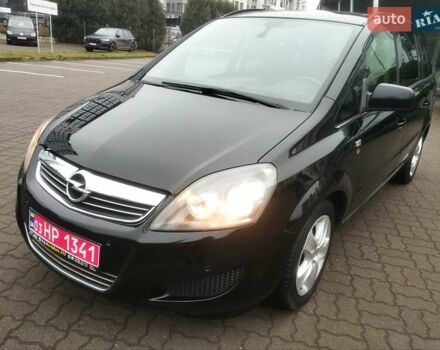 Черный Опель Зафира, объемом двигателя 1.7 л и пробегом 244 тыс. км за 7650 $, фото 9 на Automoto.ua