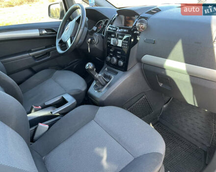 Чорний Опель Зафіра, об'ємом двигуна 1.7 л та пробігом 270 тис. км за 7550 $, фото 9 на Automoto.ua