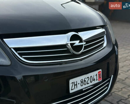 Чорний Опель Зафіра, об'ємом двигуна 1.8 л та пробігом 210 тис. км за 8199 $, фото 35 на Automoto.ua