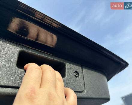 Чорний Опель Зафіра, об'ємом двигуна 1.8 л та пробігом 210 тис. км за 8199 $, фото 69 на Automoto.ua