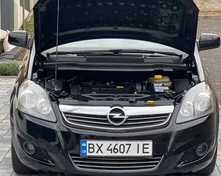Черный Опель Зафира, объемом двигателя 1.6 л и пробегом 221 тыс. км за 6999 $, фото 66 на Automoto.ua