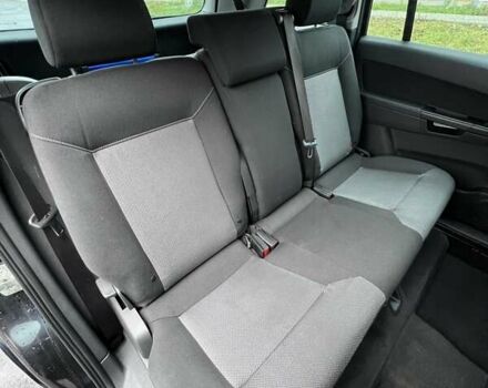 Черный Опель Зафира, объемом двигателя 1.8 л и пробегом 166 тыс. км за 7999 $, фото 19 на Automoto.ua