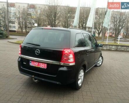 Черный Опель Зафира, объемом двигателя 1.7 л и пробегом 244 тыс. км за 7650 $, фото 61 на Automoto.ua