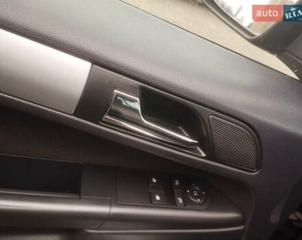 Черный Опель Зафира, объемом двигателя 1.7 л и пробегом 244 тыс. км за 7650 $, фото 32 на Automoto.ua