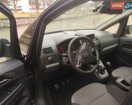 Черный Опель Зафира, объемом двигателя 1.7 л и пробегом 244 тыс. км за 7650 $, фото 27 на Automoto.ua