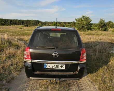 Чорний Опель Зафіра, об'ємом двигуна 1.7 л та пробігом 205 тис. км за 6700 $, фото 2 на Automoto.ua