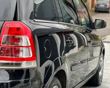 Черный Опель Зафира, объемом двигателя 1.6 л и пробегом 221 тыс. км за 6999 $, фото 17 на Automoto.ua