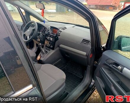 Чорний Опель Зафіра, об'ємом двигуна 1.7 л та пробігом 0 тис. км за 6000 $, фото 2 на Automoto.ua