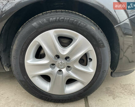 Черный Опель Зафира, объемом двигателя 1.7 л и пробегом 260 тыс. км за 6999 $, фото 24 на Automoto.ua