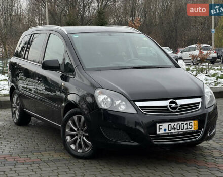 Черный Опель Зафира, объемом двигателя 1.8 л и пробегом 247 тыс. км за 7599 $, фото 15 на Automoto.ua