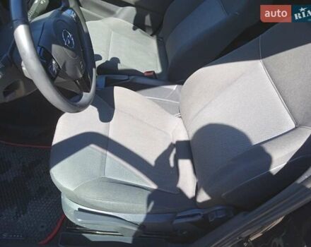 Черный Опель Зафира, объемом двигателя 1.7 л и пробегом 219 тыс. км за 6950 $, фото 33 на Automoto.ua