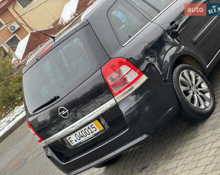 Черный Опель Зафира, объемом двигателя 1.8 л и пробегом 247 тыс. км за 7599 $, фото 21 на Automoto.ua