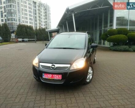Черный Опель Зафира, объемом двигателя 1.7 л и пробегом 244 тыс. км за 7650 $, фото 63 на Automoto.ua
