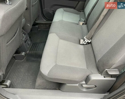 Черный Опель Зафира, объемом двигателя 1.7 л и пробегом 278 тыс. км за 7300 $, фото 18 на Automoto.ua