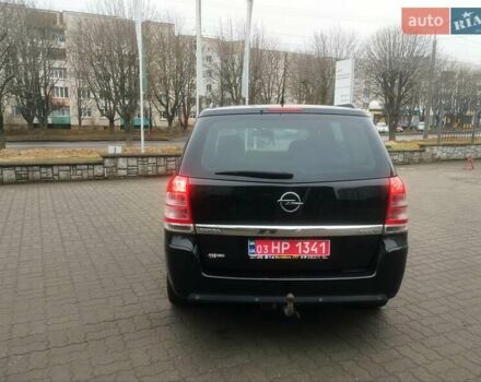 Черный Опель Зафира, объемом двигателя 1.7 л и пробегом 244 тыс. км за 7650 $, фото 46 на Automoto.ua