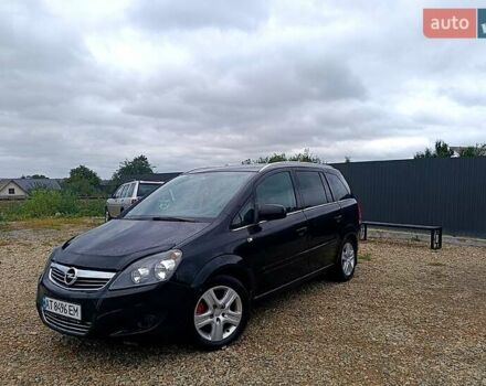 Чорний Опель Зафіра, об'ємом двигуна 1.7 л та пробігом 263 тис. км за 6000 $, фото 9 на Automoto.ua