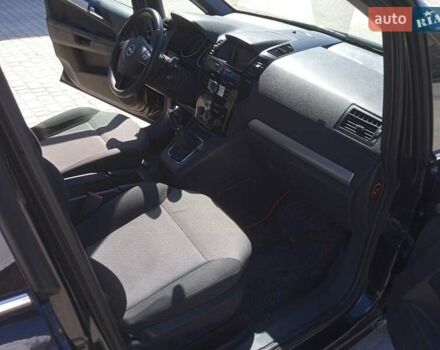 Чорний Опель Зафіра, об'ємом двигуна 1.7 л та пробігом 220 тис. км за 7750 $, фото 40 на Automoto.ua