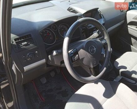 Чорний Опель Зафіра, об'ємом двигуна 1.7 л та пробігом 220 тис. км за 7750 $, фото 37 на Automoto.ua