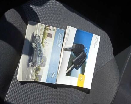 Чорний Опель Зафіра, об'ємом двигуна 1.7 л та пробігом 220 тис. км за 7750 $, фото 43 на Automoto.ua