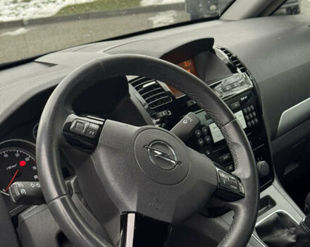 Черный Опель Зафира, объемом двигателя 1.8 л и пробегом 247 тыс. км за 7599 $, фото 25 на Automoto.ua