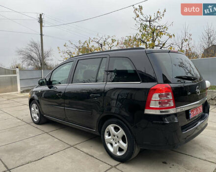 Черный Опель Зафира, объемом двигателя 1.7 л и пробегом 260 тыс. км за 6999 $, фото 22 на Automoto.ua