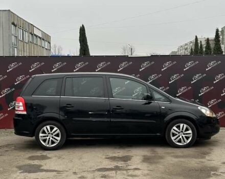 Чорний Опель Зафіра, об'ємом двигуна 1.8 л та пробігом 166 тис. км за 7900 $, фото 3 на Automoto.ua