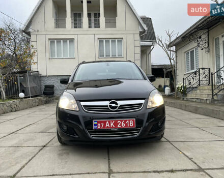 Черный Опель Зафира, объемом двигателя 1.7 л и пробегом 260 тыс. км за 6999 $, фото 1 на Automoto.ua