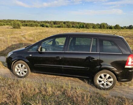 Чорний Опель Зафіра, об'ємом двигуна 1.7 л та пробігом 205 тис. км за 6700 $, фото 5 на Automoto.ua
