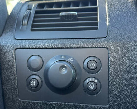 Черный Опель Зафира, объемом двигателя 1.69 л и пробегом 264 тыс. км за 6500 $, фото 5 на Automoto.ua