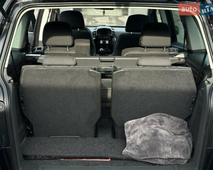 Чорний Опель Зафіра, об'ємом двигуна 1.8 л та пробігом 210 тис. км за 8199 $, фото 71 на Automoto.ua