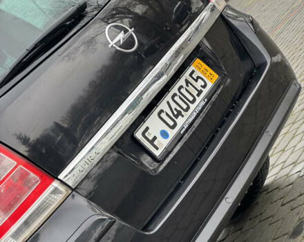 Черный Опель Зафира, объемом двигателя 1.8 л и пробегом 247 тыс. км за 7599 $, фото 19 на Automoto.ua
