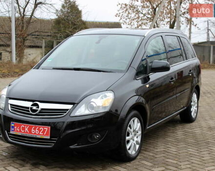 Черный Опель Зафира, объемом двигателя 1.8 л и пробегом 220 тыс. км за 7499 $, фото 15 на Automoto.ua