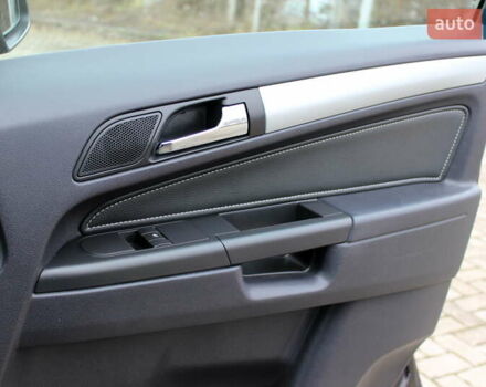 Черный Опель Зафира, объемом двигателя 1.8 л и пробегом 220 тыс. км за 7499 $, фото 52 на Automoto.ua