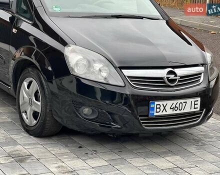 Черный Опель Зафира, объемом двигателя 1.6 л и пробегом 221 тыс. км за 6999 $, фото 2 на Automoto.ua