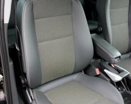 Черный Опель Зафира, объемом двигателя 1.8 л и пробегом 220 тыс. км за 7499 $, фото 57 на Automoto.ua