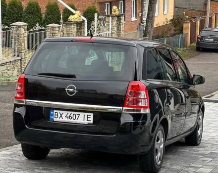 Черный Опель Зафира, объемом двигателя 1.6 л и пробегом 221 тыс. км за 6999 $, фото 11 на Automoto.ua