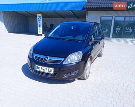 Чорний Опель Зафіра, об'ємом двигуна 1.7 л та пробігом 220 тис. км за 7750 $, фото 4 на Automoto.ua