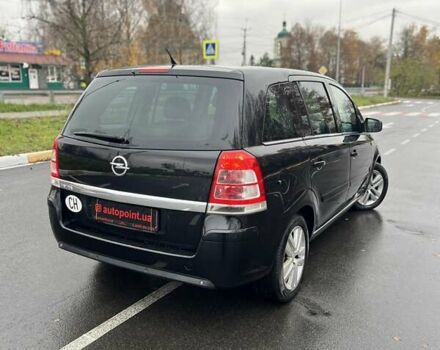Черный Опель Зафира, объемом двигателя 1.8 л и пробегом 166 тыс. км за 7999 $, фото 7 на Automoto.ua