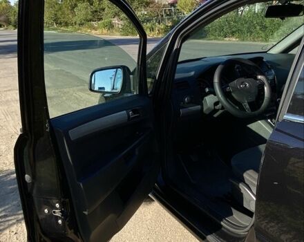 Чорний Опель Зафіра, об'ємом двигуна 1.7 л та пробігом 285 тис. км за 6500 $, фото 5 на Automoto.ua