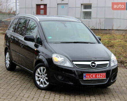 Черный Опель Зафира, объемом двигателя 1.8 л и пробегом 220 тыс. км за 6999 $, фото 3 на Automoto.ua