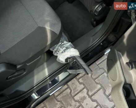 Чорний Опель Зафіра, об'ємом двигуна 1.8 л та пробігом 210 тис. км за 8199 $, фото 81 на Automoto.ua