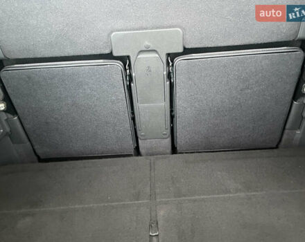 Черный Опель Зафира, объемом двигателя 1.7 л и пробегом 260 тыс. км за 6999 $, фото 31 на Automoto.ua