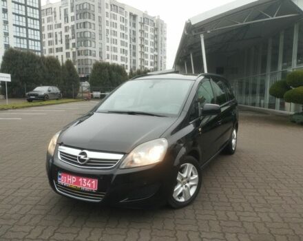 Черный Опель Зафира, объемом двигателя 1.7 л и пробегом 240 тыс. км за 7620 $, фото 8 на Automoto.ua