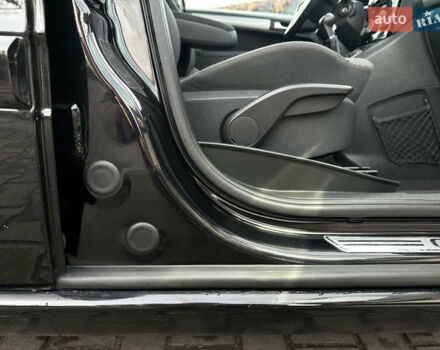 Чорний Опель Зафіра, об'ємом двигуна 1.8 л та пробігом 210 тис. км за 8199 $, фото 96 на Automoto.ua