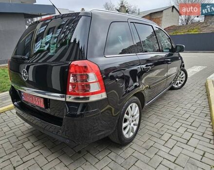 Чорний Опель Зафіра, об'ємом двигуна 1.8 л та пробігом 155 тис. км за 7490 $, фото 7 на Automoto.ua