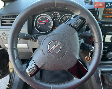 Чорний Опель Зафіра, об'ємом двигуна 1.7 л та пробігом 270 тис. км за 7550 $, фото 7 на Automoto.ua