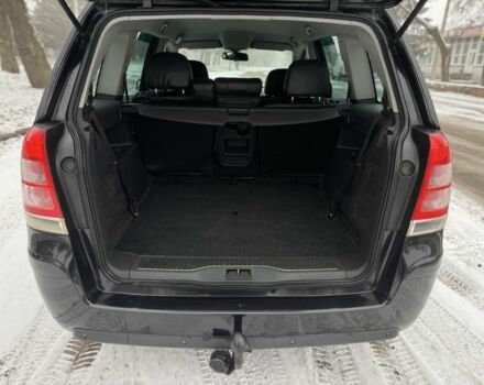 Чорний Опель Зафіра, об'ємом двигуна 1.7 л та пробігом 244 тис. км за 7500 $, фото 15 на Automoto.ua