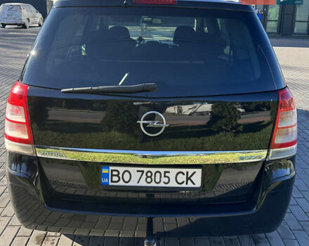 Черный Опель Зафира, объемом двигателя 1.69 л и пробегом 264 тыс. км за 6500 $, фото 12 на Automoto.ua