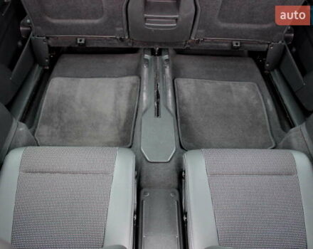 Черный Опель Зафира, объемом двигателя 1.8 л и пробегом 220 тыс. км за 7499 $, фото 83 на Automoto.ua